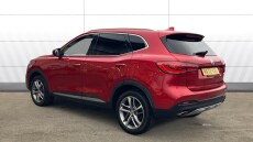 MG Hs 1.5 T-GDI Exclusive 5dr Petrol Hatchback